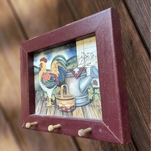 Vintage Rooster Rustic Farmhouse Wooden Hat Hanger Wall Decor Key Holder. - Picture 3 of 8